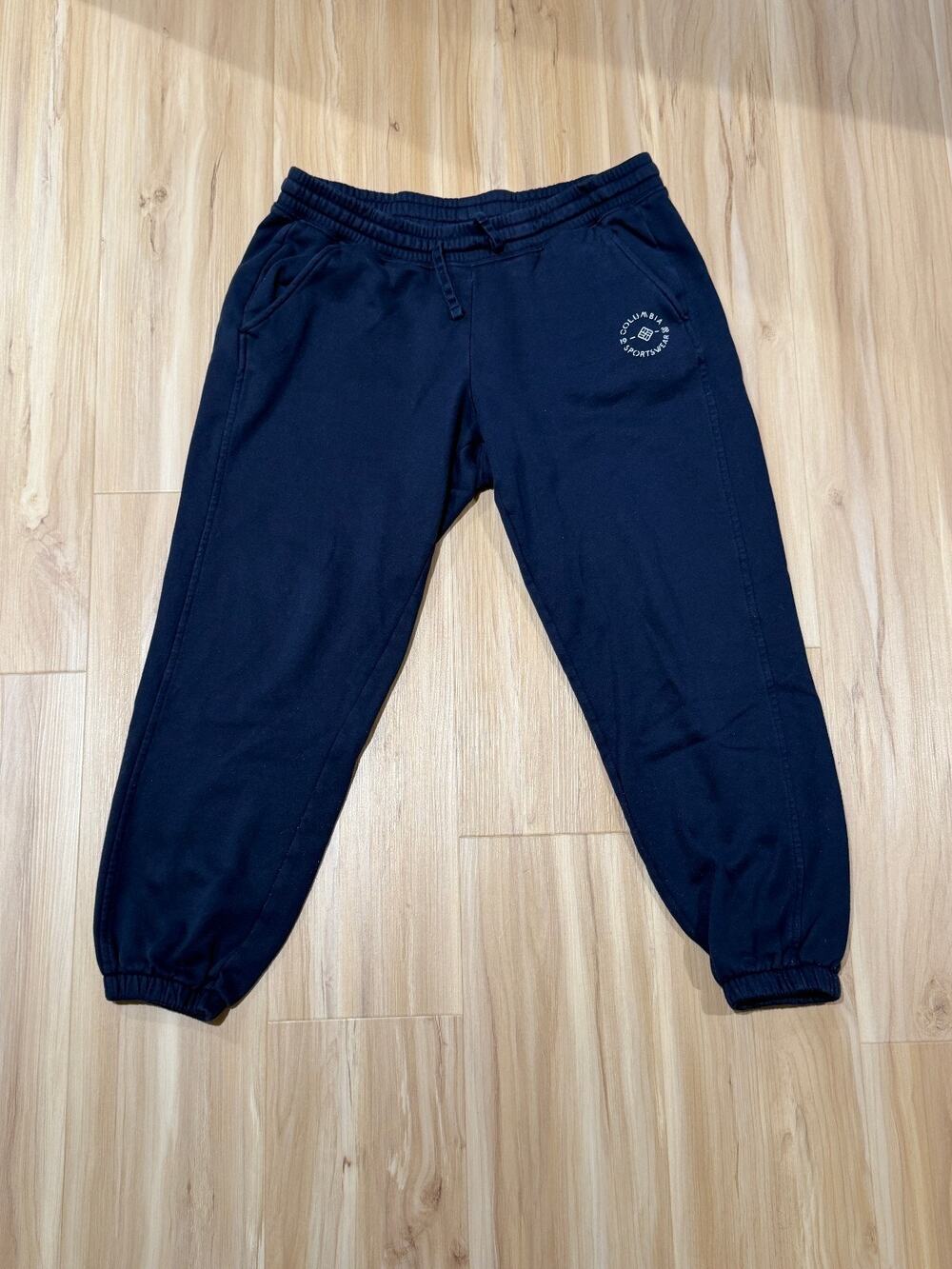 Lot of 5 Sweatpants Columbia, North Face, Under 510